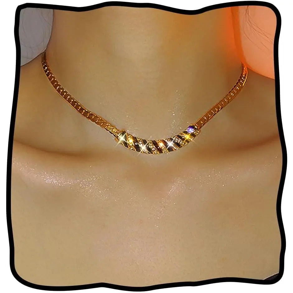 Herringbone Choker Necklace for Women, Modern Bold Chain with Black Enamel & Geometric Rhinestones for Party & Evening Wear, Women's Fashion, Chain Jewelry Necklaces, Synthetic, Adjustable