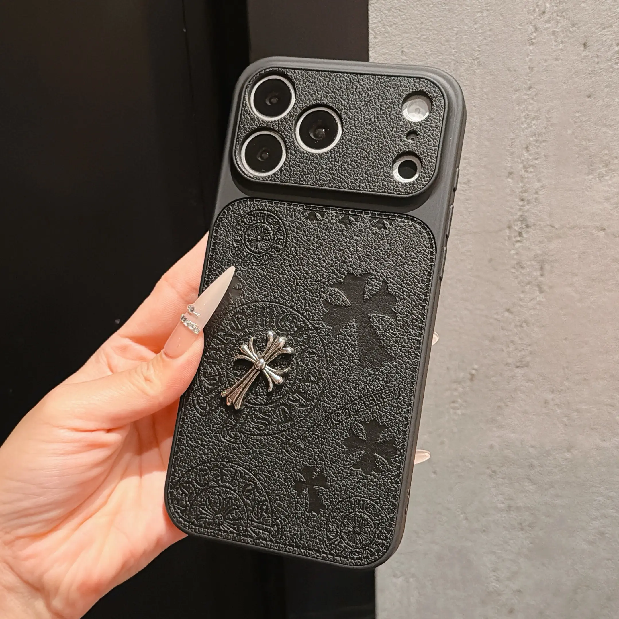 Grain Leather 3D Metal Cross Embossed Phone Case, Vintage Dark Pattern Full Protective Cover Compatible With iPhone 14/15/16/17 Full Lineup