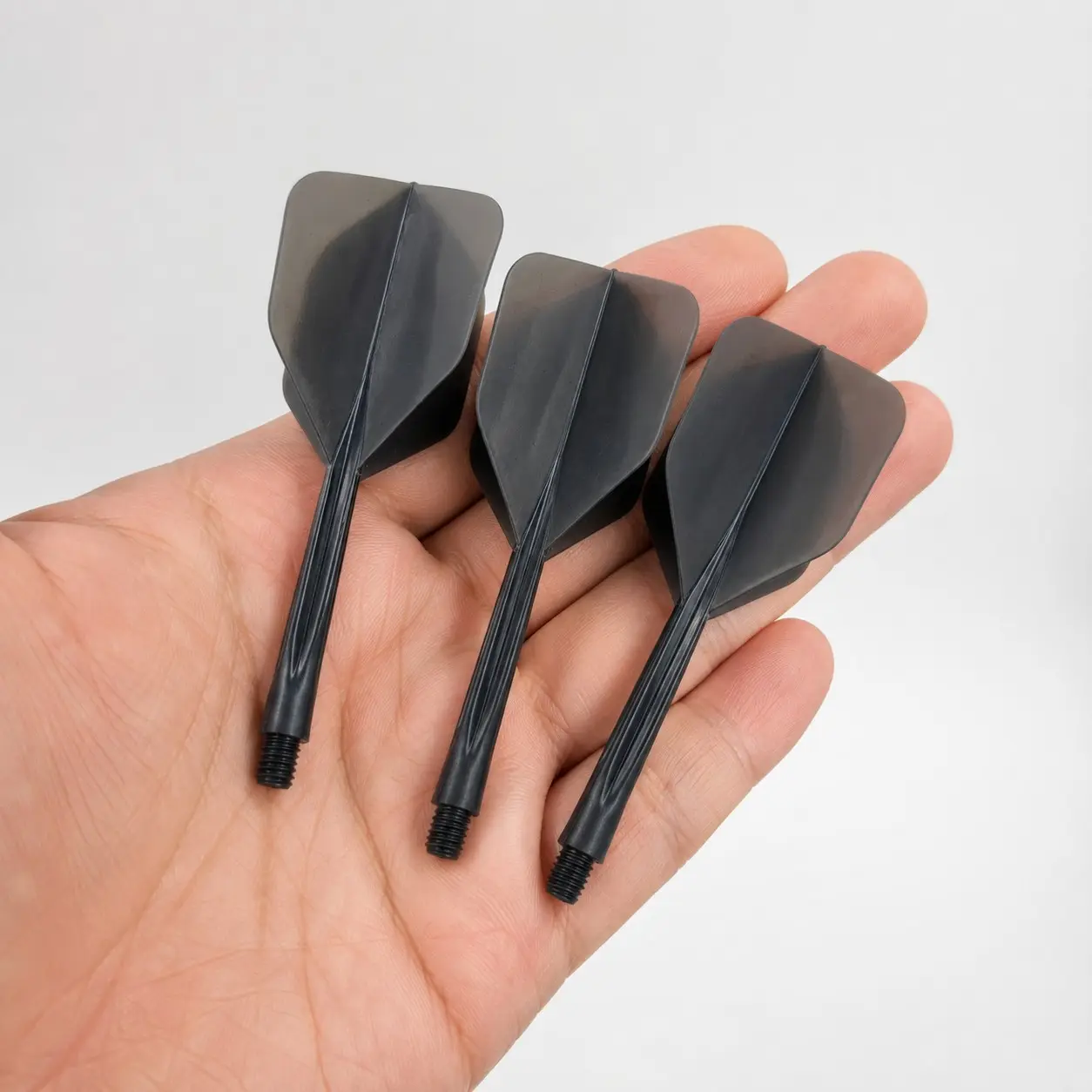3pcs Darts Accessories, Darts Gear, High-end POM Plastic Darts, 70% Transparency, 2BA Thread Integrated Darts, Lightweight, Flexible, Durable, Improves Flight Stability and Accuracy, Suitable for Daily Entertainment, Competition, Festival Gifts