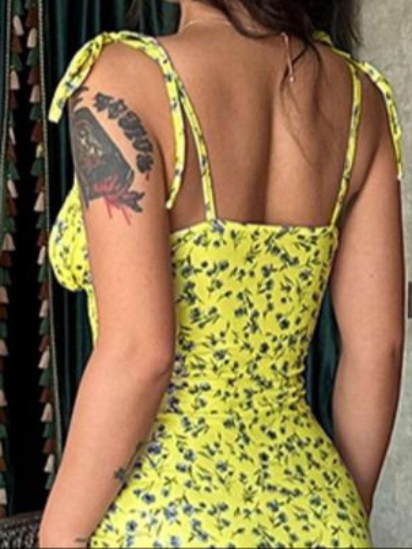 【Plus Size】All Over Print Dress, Bodycon Fit Dress, Boho Sleeveless Dress for Beach Holiday Vacation, Women's Clothes for Summer, Casual Boho Fashion, Womenswear