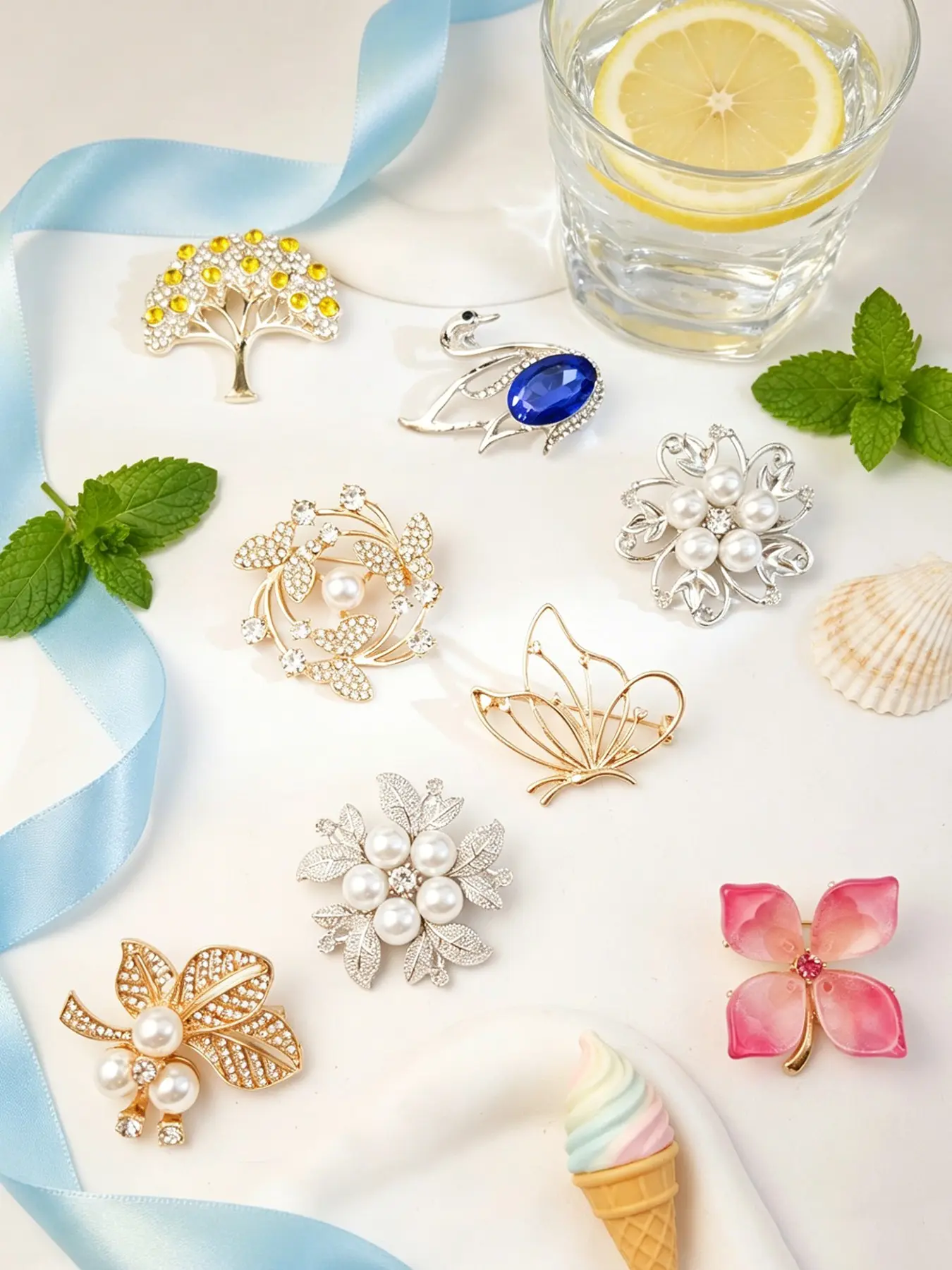 9pcs Women's Elegant Rhinestone Brooch Set, Hollow Flower Butterfly Swan Pins, Luxury Crystal Accessories for Summer Dresses Hats Scarves，Jewelry gifts for friends and family