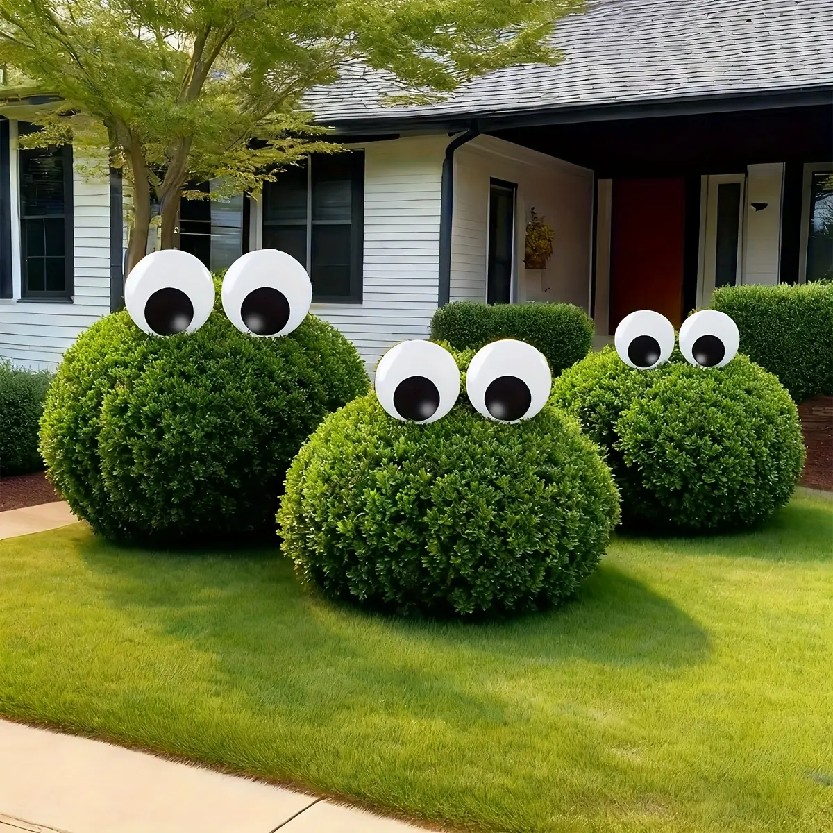 4 Self-adhesive 4-inch/5.9 Inch Giant Shaking Blinking Eyes, Large Shaking Shaking Eyeballs, 3D Eyes with Black Pupils, Spherical Artificial Eyes, DIY Handmade Decoration, Halloween Christmas Tree Decoration, Black and White Activity Eyeballs