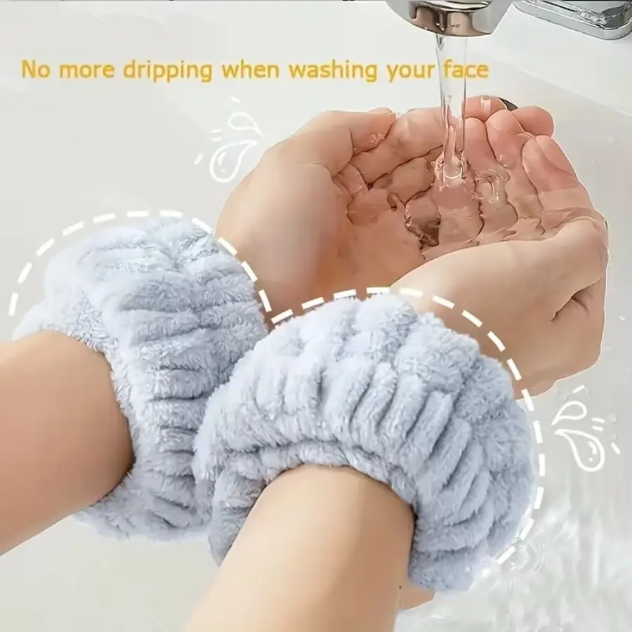 1 Pair of Moisture-proof and Sweat Absorbing Wristbands, Suitable for Sports and Face Washing