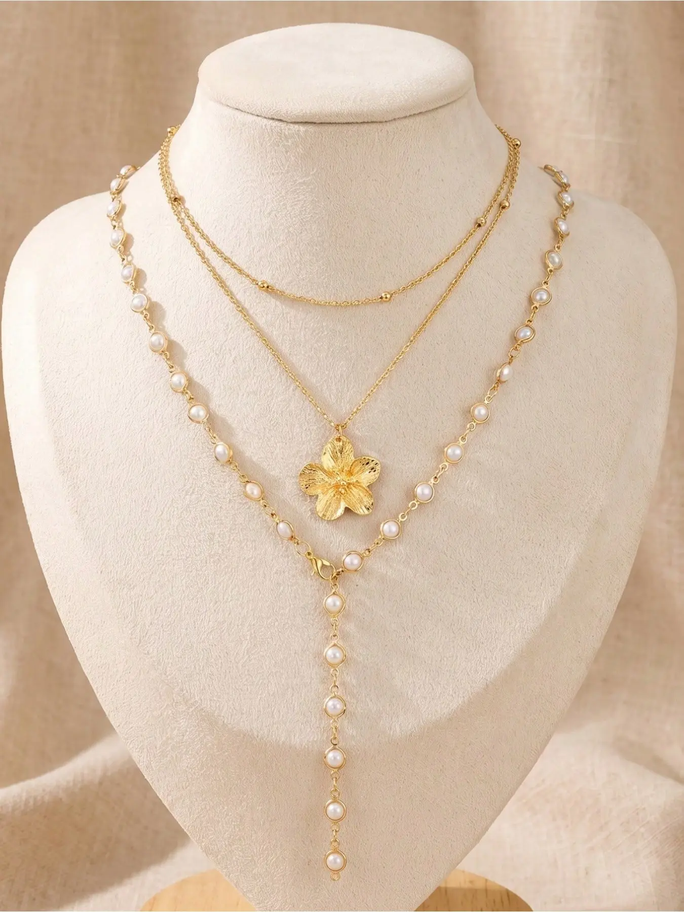 2pcs Layered Necklace Set for Women, Pearl Pendant & Flower Charm, Dainty Jewelry, Elegant Everyday Gift, Perfect for Any Occasion