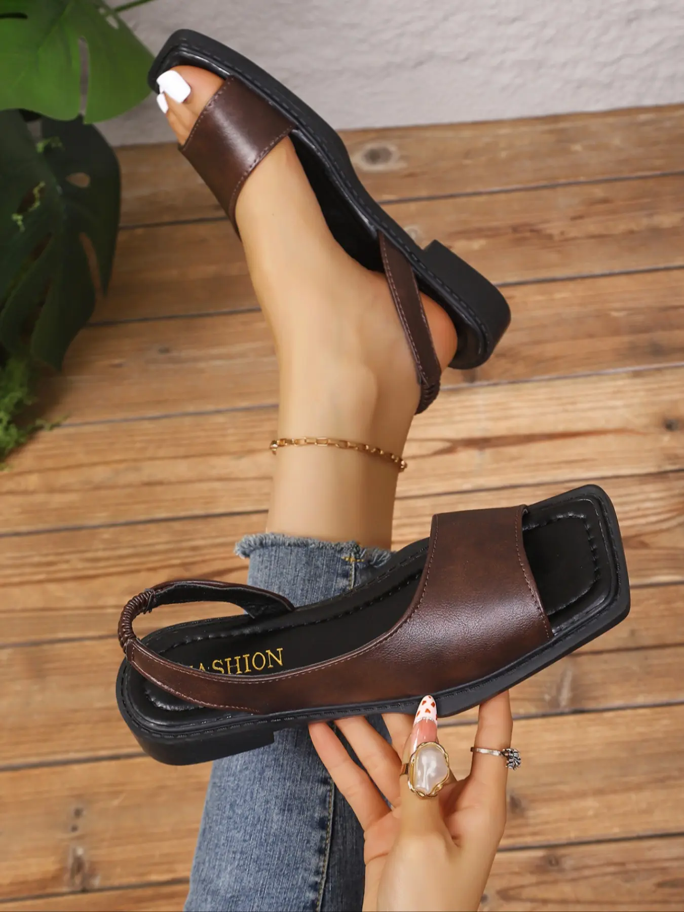 Women's Single Wide Strap Square Toe Elastic Slingback Flat Sandals, Open Toe Slip On Back Strap Mules, Summer Soft Leather Cushioned Insole Daily Footwear, Lightweight Outdoor Beach Walking Slides, Casual Vacation Office Driving Shoes, Stylish Minimalist
