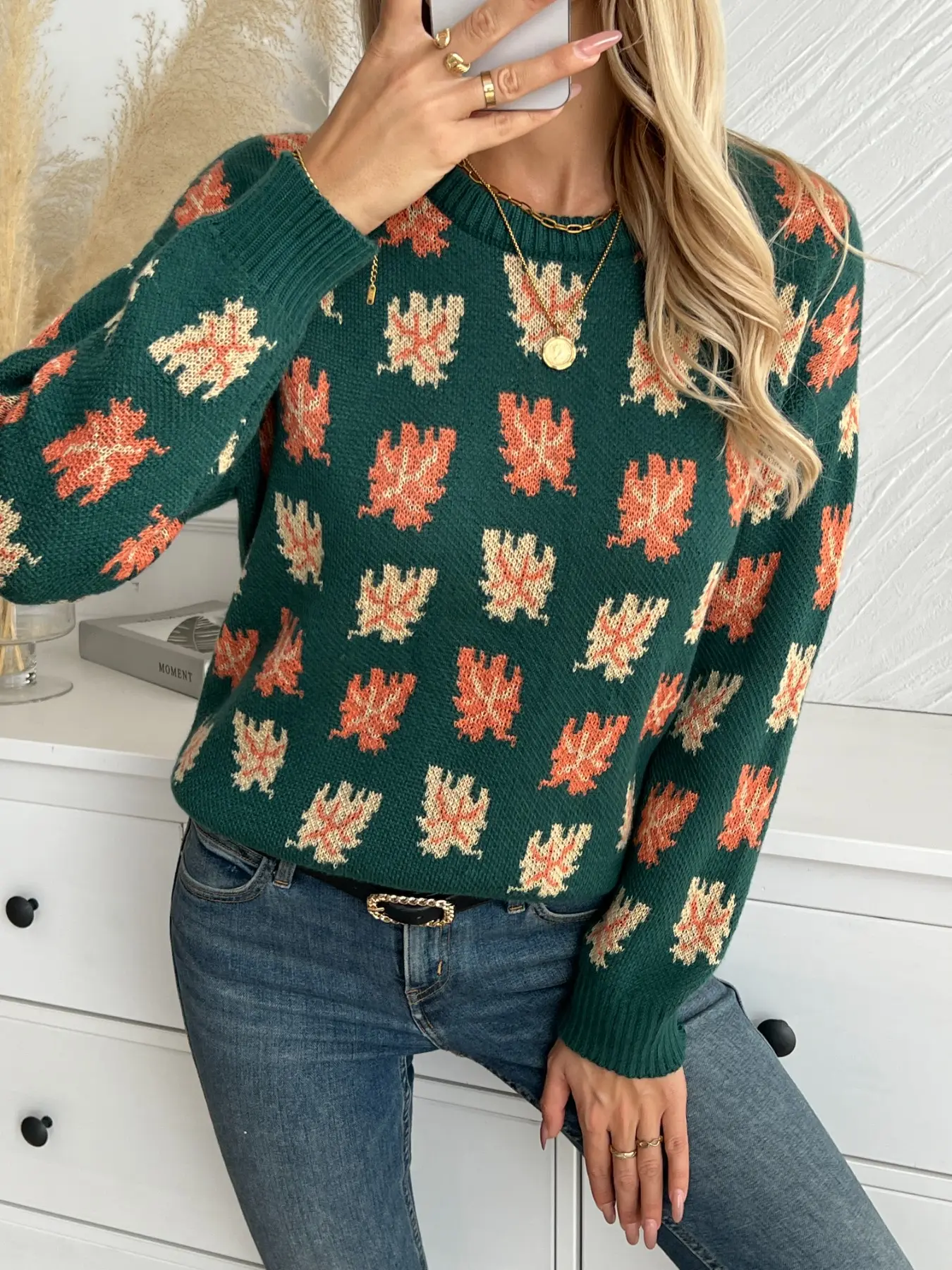 Women's Colorblock Maple Leaf Pattern Knit Sweater, Vintage American Loose Fit Long Sleeve Top, Soft Skin-Friendly Fall Outdoor Casual Wear