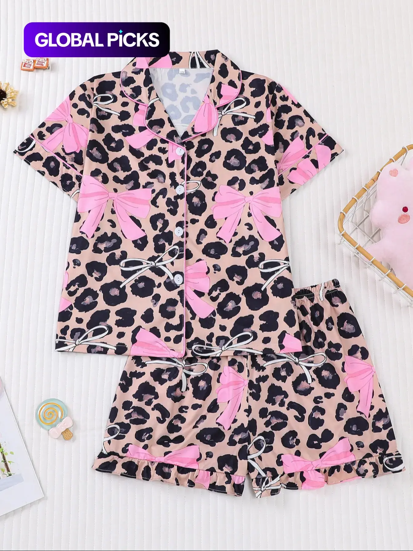 Children's 2-piece pajamas set, Collared pajama set, summer casual comfortable pajamas, leopard and bowknot pattern, short-sleeved shorts for girls and boys, daily wear clothing, can be machine washed and worn outside