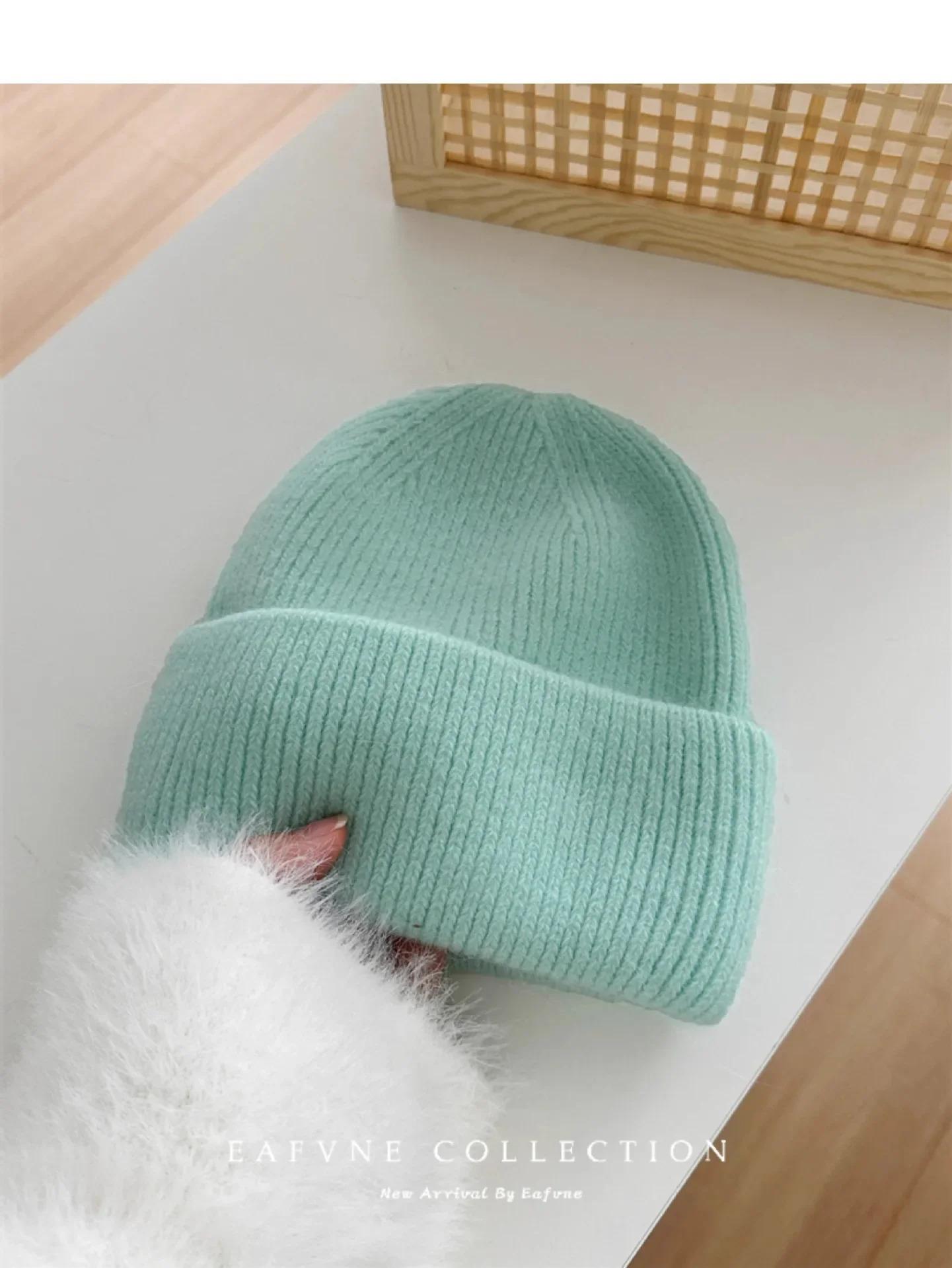 1pc Warm Knit Beanie for Men Women,Slouchy Beanie Hats Winter Knit Cap Soft Ski Hat Unisex,Thick Fisherman Cuff Plain Skull Caps