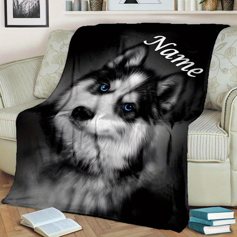 Personalized Husky Dog Fleece Blanket with Custom Name - Cozy Polyester Throw for Bed, Sofa, Office Chair - Large Area Coverage Over 2.16m² - Warm Gift for Christmas, Halloween - 59x79 inches - For Dog Lovers - Perfect Gift for Family & Friends