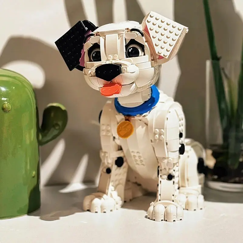 New 1722 Pieces Loyal Dog Building Blocks Set, Cute Pet Model Toy for Adults and Kids, Unisex Birthday Gift for Boys and Girls