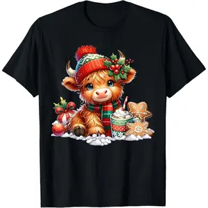 BelleHeaven Christmas Highland Cow Cute Heifer Cow Santa Hat Mooey Xmas T-Shirt