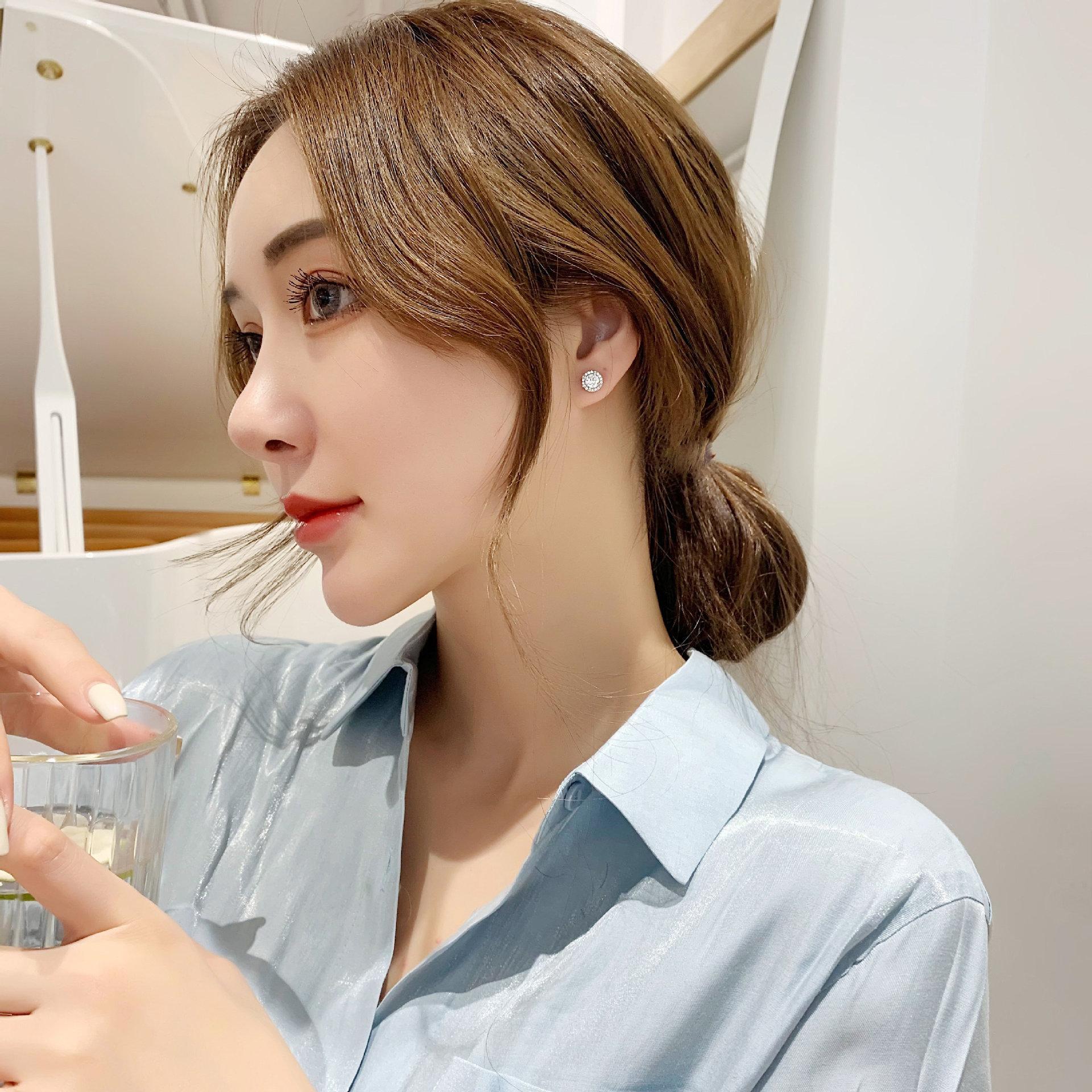 Women's Full Diamond Stud Earrings, Single-Carat Princess Round Cut Simulated Moissanite Earrings, Women's Ear Jewelry