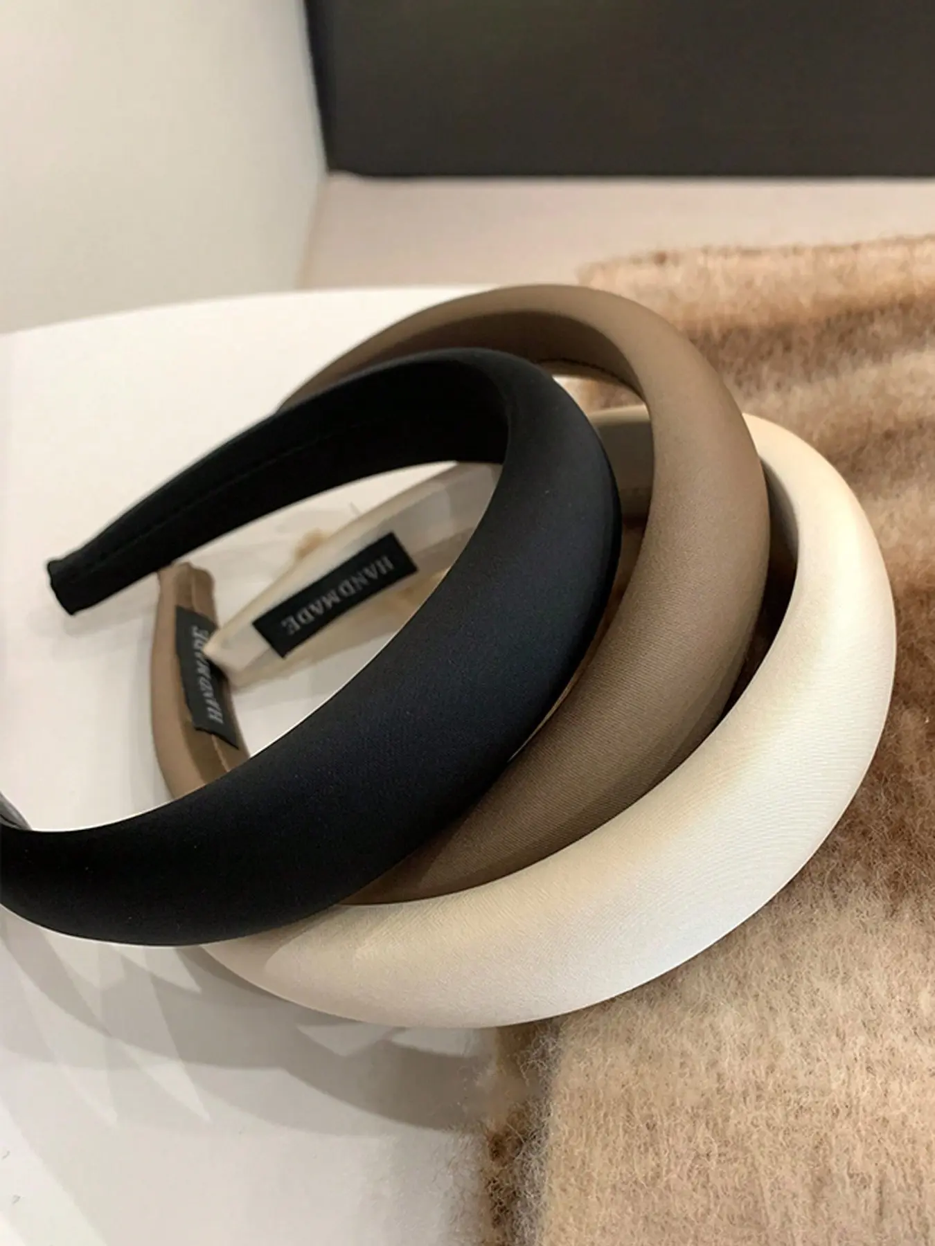 3pcs Wide Padded Fashion Headbands for Women, High Crown Sponge Hair Bands, Soft Solid Colors, Versatile Hair Accessories for All Seasons
