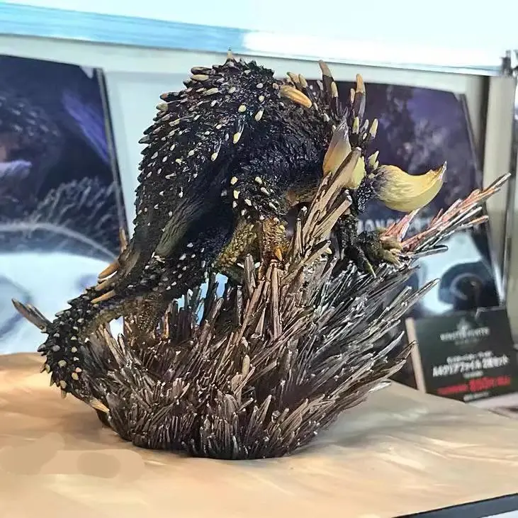 Monster Hunter World Iceborne Collectible Detailed Sculpture, Beast-Dragon & Extinction Dragon Action Figure Ornament, Birthday Gift Toy