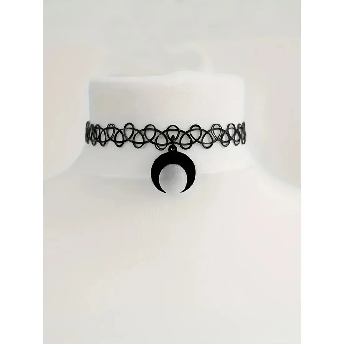 Women's Gothic Minimalist Moon Wrap Necklace - Punk Fashion Accessory, Ideal for Parties, Halloween Witchy Jewelry
