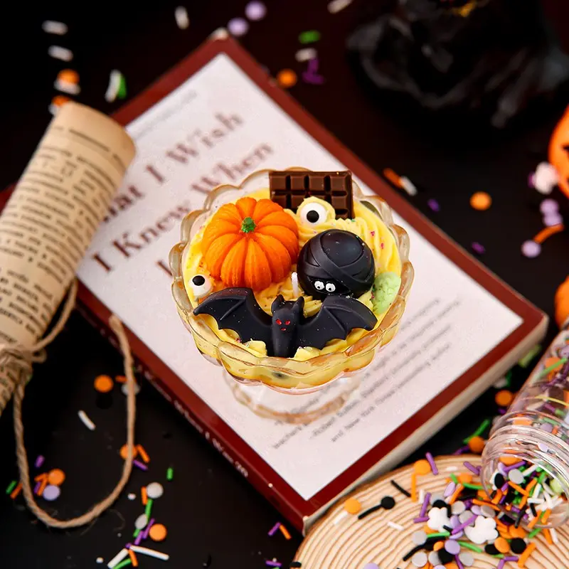 1pc  Halloween Ice Cream Cup Candle, Creative Handmade High Aesthetic Smoke-Free Atmosphere Decor, Pumpkin/ghost/bat/spider Candle Gift
