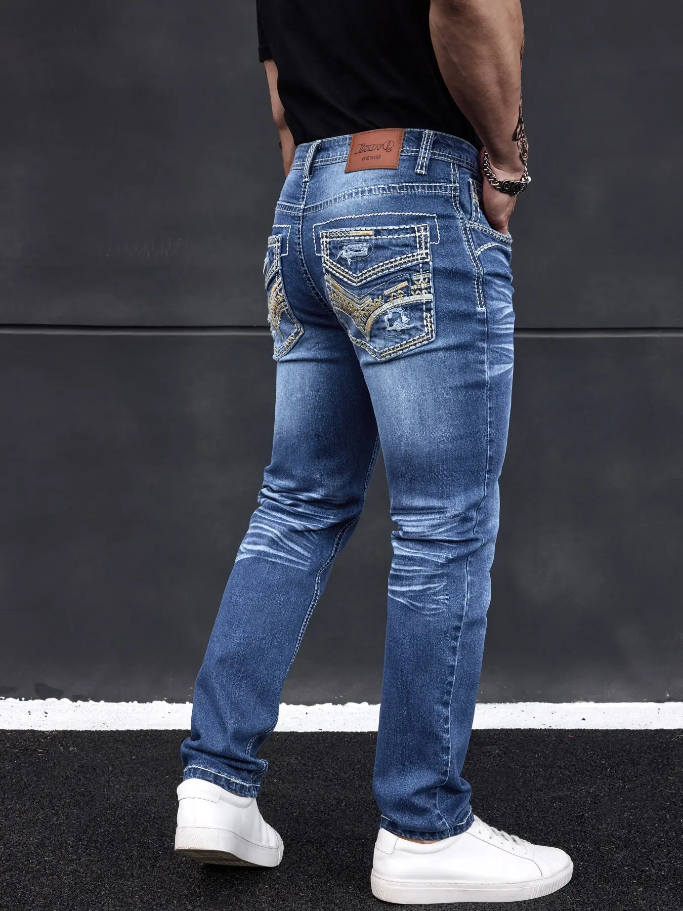 Men's Embroidered Elastic Washed Thick Thread Jeans, Front and Back Pockets, All-Season Denim Jeans, Comfortable and Stylish