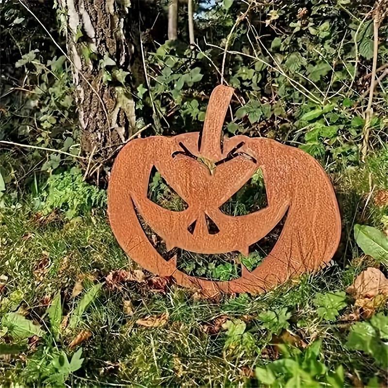 4 Vintage Metal Halloween Pumpkin Garden Plaques, Festive Jack Lantern Courtyard Signs, Outdoor Fall Art Statues for Garden, Lawn, Patio Decor