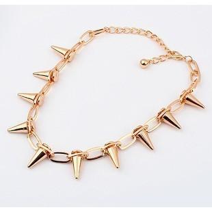 Punk-Inspired Spiked Necklace – Stand Out in Style