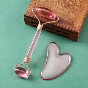 The face of the Gua Sha massage board, rose pink melon sand table, jade face massage, scraper tool, face, neck and back massage, body massage, party , relieve fatigue, meridian massage, muscle massage, facial lifting dad daughter