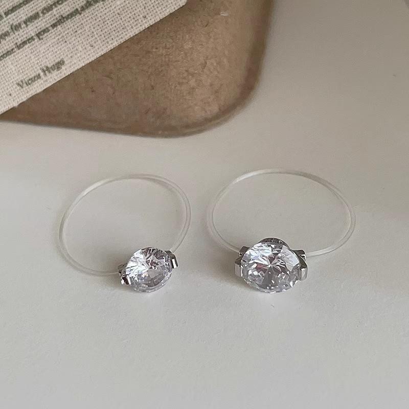 VVS1 Moissanite Ring Light Luxury Invisible Fishing Line Design Mermaid's Tear Solitaire Ring For Women Engagement