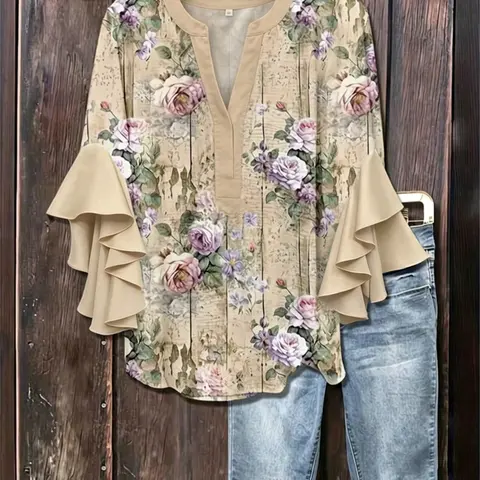 Plus Size Women's Vintage Watercolor Rose Print Ruffled Sleeve Blouse, Boho Fashion Notched-Neck Woven Top, Summer Clothes for Daily Wear, Feminine Top, Relaxed Fit Stylish Casual Wear, Fashionable Blouse