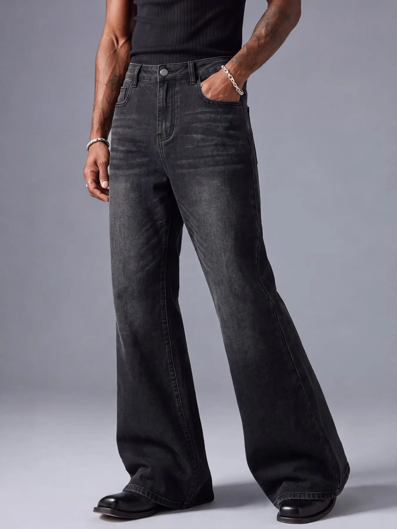 Men's American Retro Black Gray Distressed Flare Jeans, Draped Wide Flare Floor-Length Denim Pants, Y2K High Street Retro Solid Color Washed Men's Jeans, Plain Denim Jeans, Flare Jeans for Men's Streetwear, Commuting, Parties