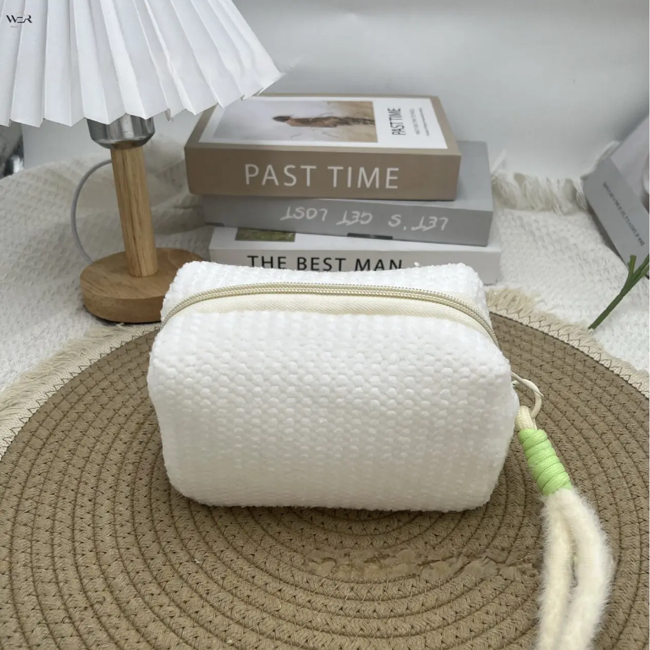 Soft Plush Cosmetic Makeup Bag, Waffle‑Textured Zipper Pouch with Hand Wrist Strap, Large Capacity Travel Toiletry Organizer for Women Girls, 3 Colors Available