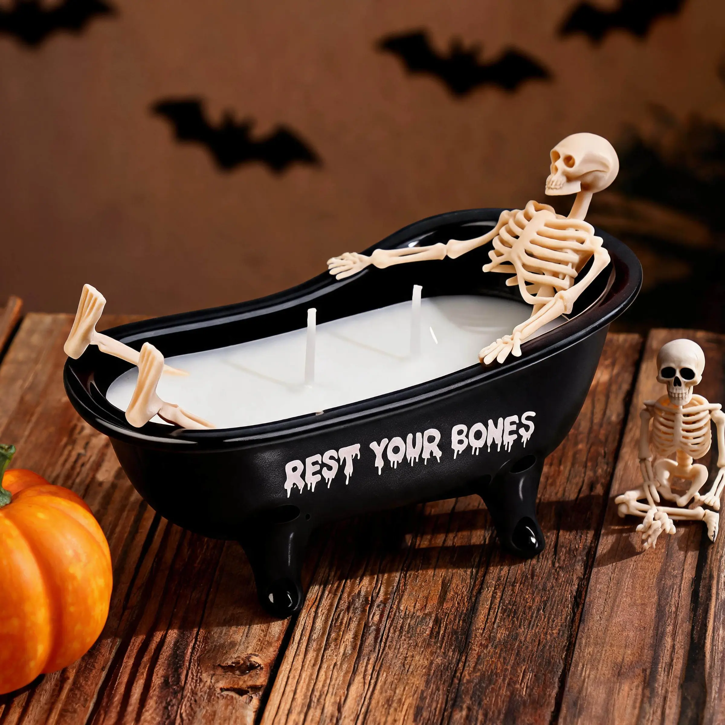Mini Bathtub Skeleton Scented Candle, Gothic Halloween Candle, Spooky Fall Home Decor, Ideal for Parties, Bars, Shelves