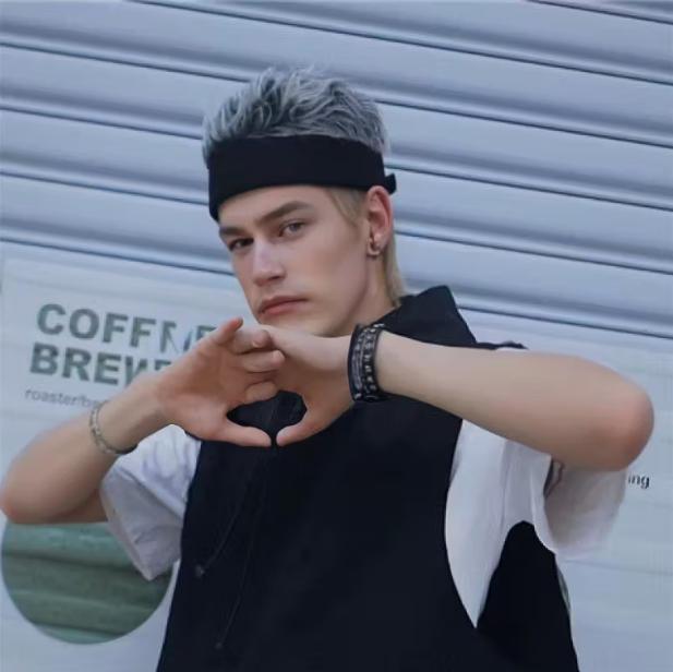 Men's wig knitted hat, fashionable hip-hop brimless hat, trendy knitted hat, men's party cosplay accessories Men's wig knitted hat, fashionable hip-hop brimless hat, trendy knitted hat, men's party cosplay accessories