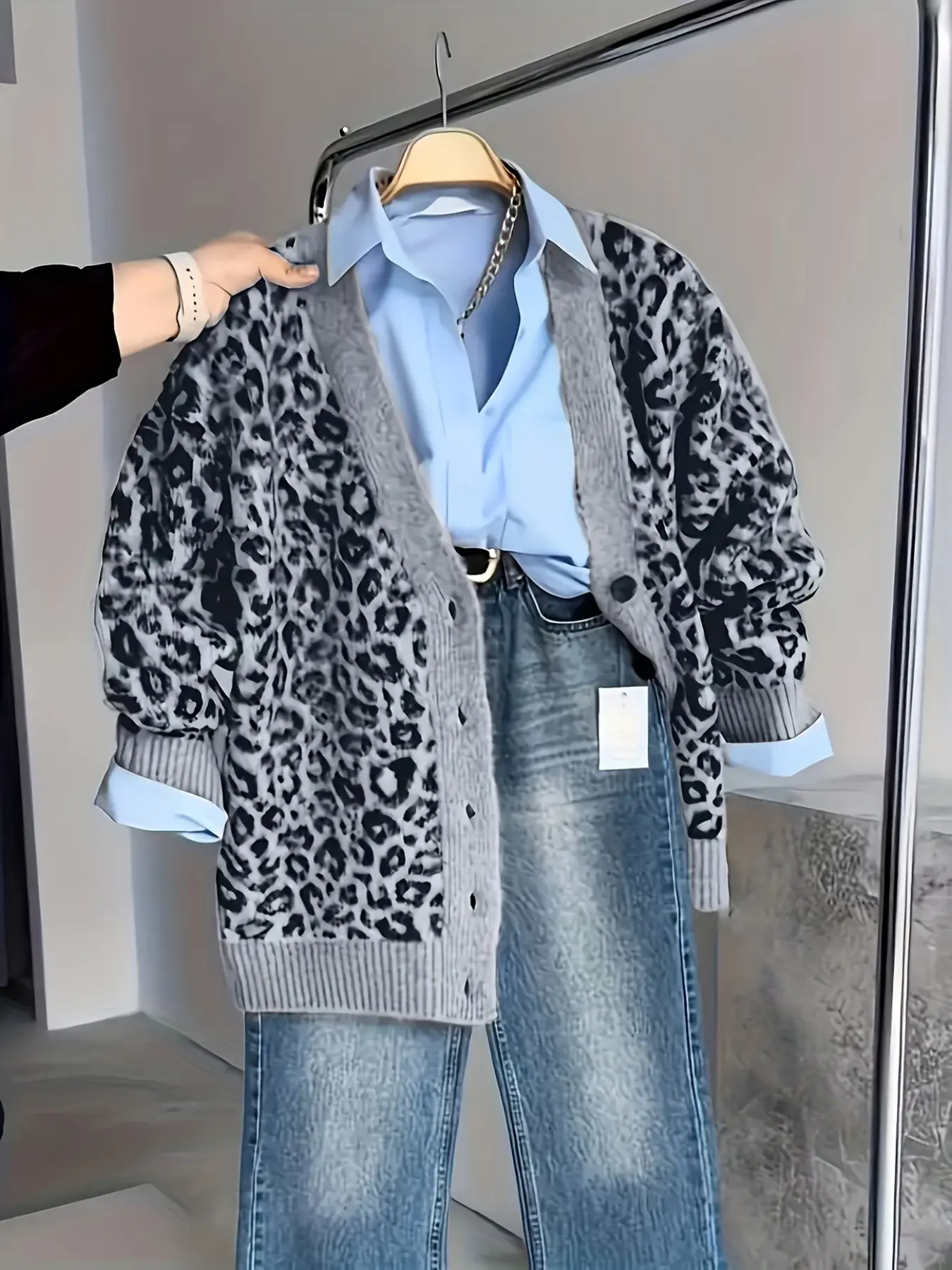 Women's Leopard Print Knit Cardigan, Vintage V-Neck Long Sleeve Button Front Sweater, Loose Fit Shoulder Drop Midi Knit Top for Fall Winter