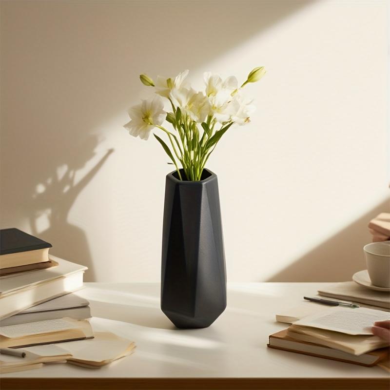 Modern Geometric Vase - Black Cylindrical Design, Durable Plastic, No Electricity Needed, Perfect for Home Decor, Living Room, Bedroom, Office - Ideal Gift for Designers, Vases Home Decor, Decorative Centerpiece, Contemporary Style, Elegant Craftsmanship