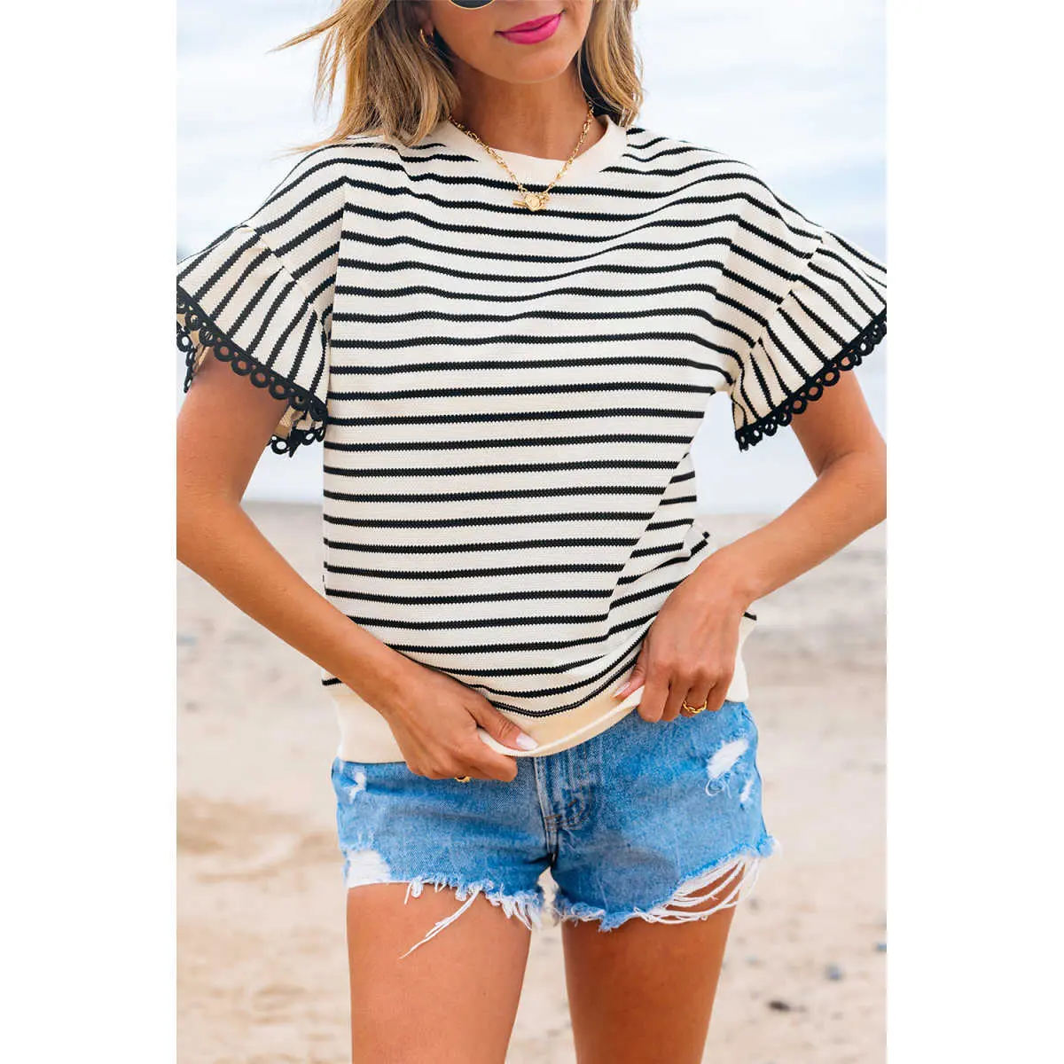 Women's Striped Ruffled T-Shirt with Feminine Scallop Trim, Casual Crewneck in a Soft Cotton Blend for Office or Weekend Wear, Feminine Touch, Round Neck, Soft Blend, Stripped Look