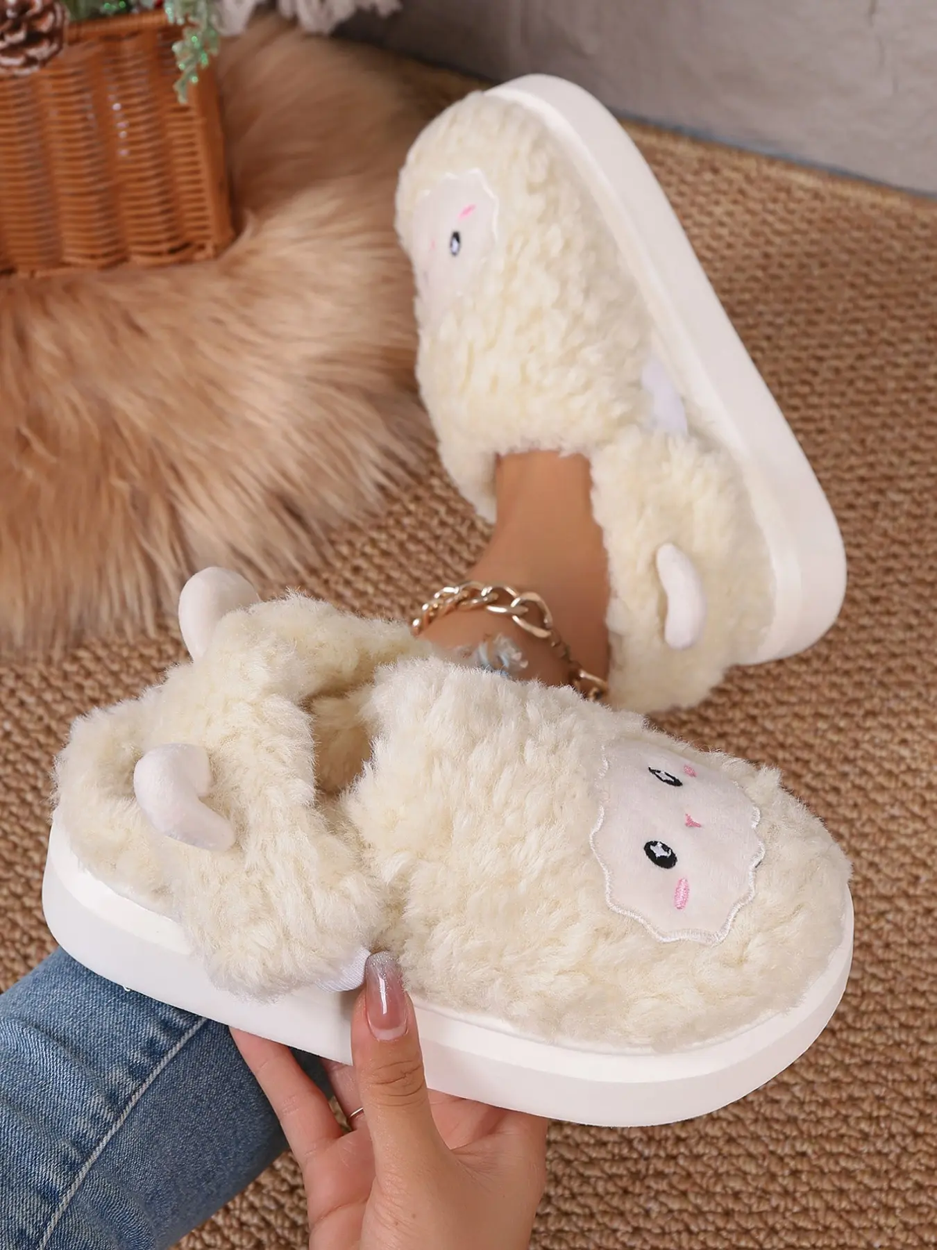 Women Cute Sheep Plush Slippers, Fuzzy Fluffy Thick Sole, Non-Slip Warm Winter Shoes, Home Indoor Outdoor Slides, Cozy Comfortable Footwear