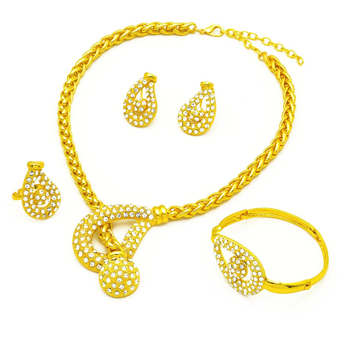 Bride's Gold Plated Jewelry Set Necklace Bracelet Earrings Ring Chic and Unique Stylish Ladies Elegant Gifts for Your Mom