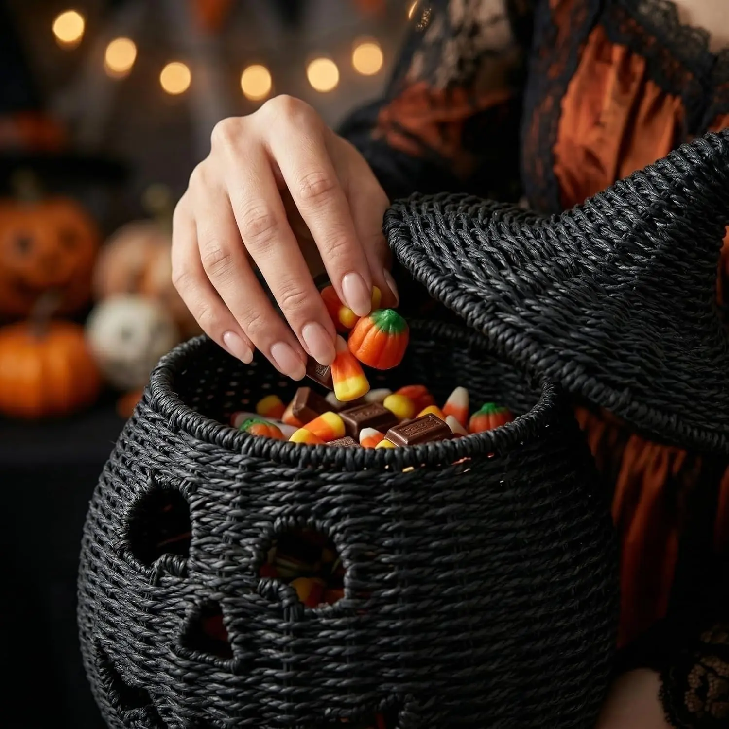 Handwoven Halloween Pumpkin Resin Baskets, Halloween for Candy Baskets, Pumpkin Trick-Or-Treat Buckets for Candy Storage And Festival Display, Halloween Treat Holders