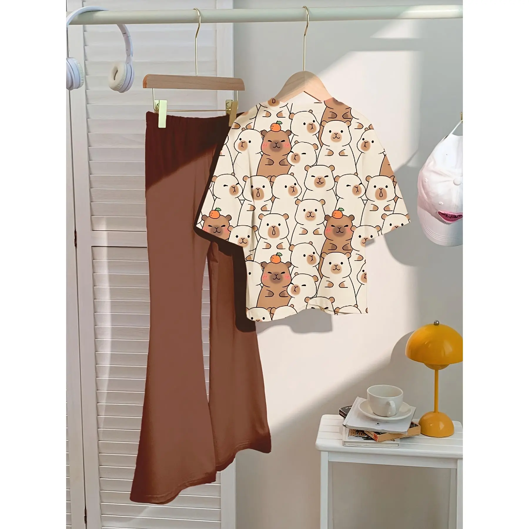 Girls' Cartoon Bear Print T-Shirt and Fitted Bell-Bottom Pants Two-Piece Set-dhy