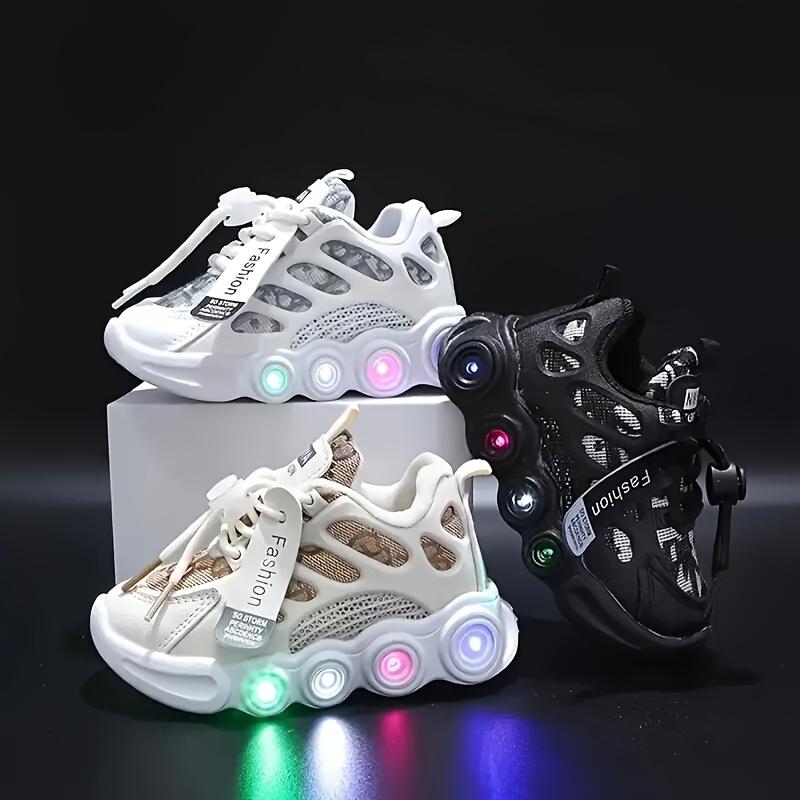 Led Children's Shoes, Shining at Night, Stylish and Eye-Catching, All-Season Breathable Non-Slip Running Shoes