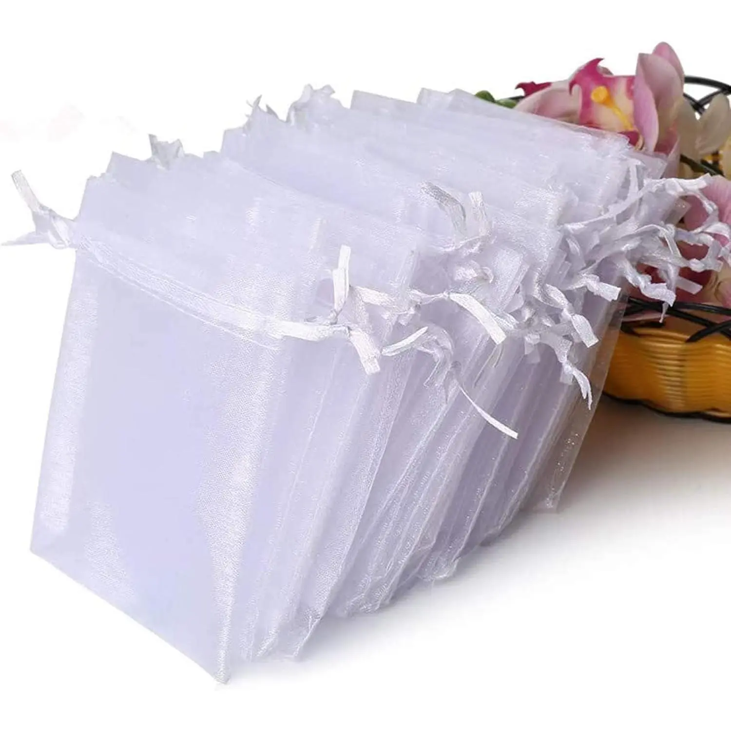 100 count  Sheer Organza Bags, White Wedding Favor Bags with Drawstring, 4x4.72   Bags for Party, , Christmas, Mother's Day, Festival, Bathroom Soaps, Makeup Organza Favor Bags
