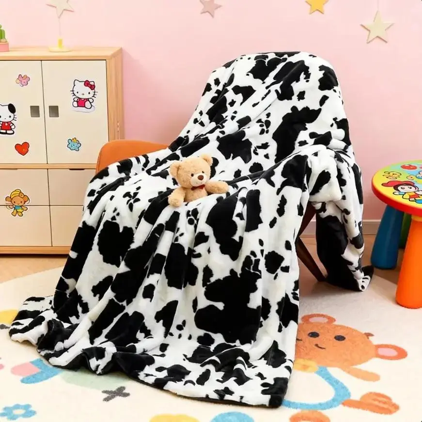 Black & White Cow Pattern Throw Blanket,Soft for Adults, All-Season Lightweight Bedding Decor, Cow Lover Birthday Gift, Cow Pattern Blanket