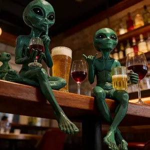 2pc Alien Resin Collectible Figurines, Space Theme Decor for Living Room, Bedroom, Office, Unique Gift for Sci-Fi Fans
