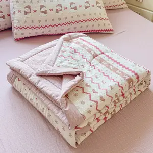 1 Piece Summer Quilt, Air Conditioning Thin Blanket, Ultra Soft Skin-Friendly, Ideal for Summer Bedroom Living Room Use