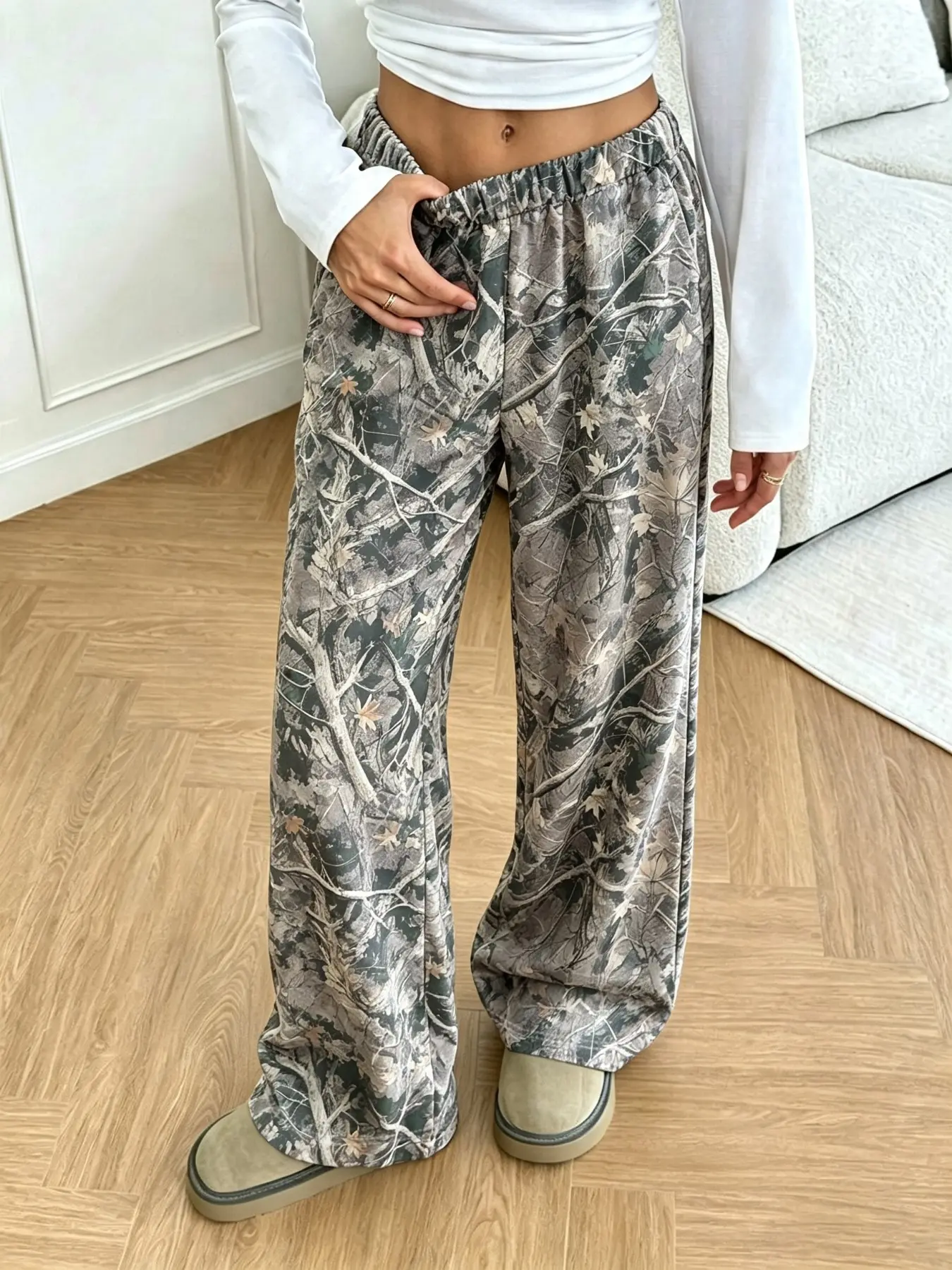 Forest Branch Maple Leaf Camo Print Loose Straight Leg Long Pants, Soft Stretch Women's Casual Ankle-Length Trousers for All Seasons