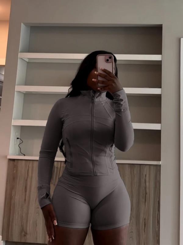 New2 piece sets women  Streetwear Lady Sports Tracksuit Set Lady Streetwear Shorts Outfit Set Sexy Women Two Pieces Club Macthing Top+Shorts colorblock print tee yoga clothes