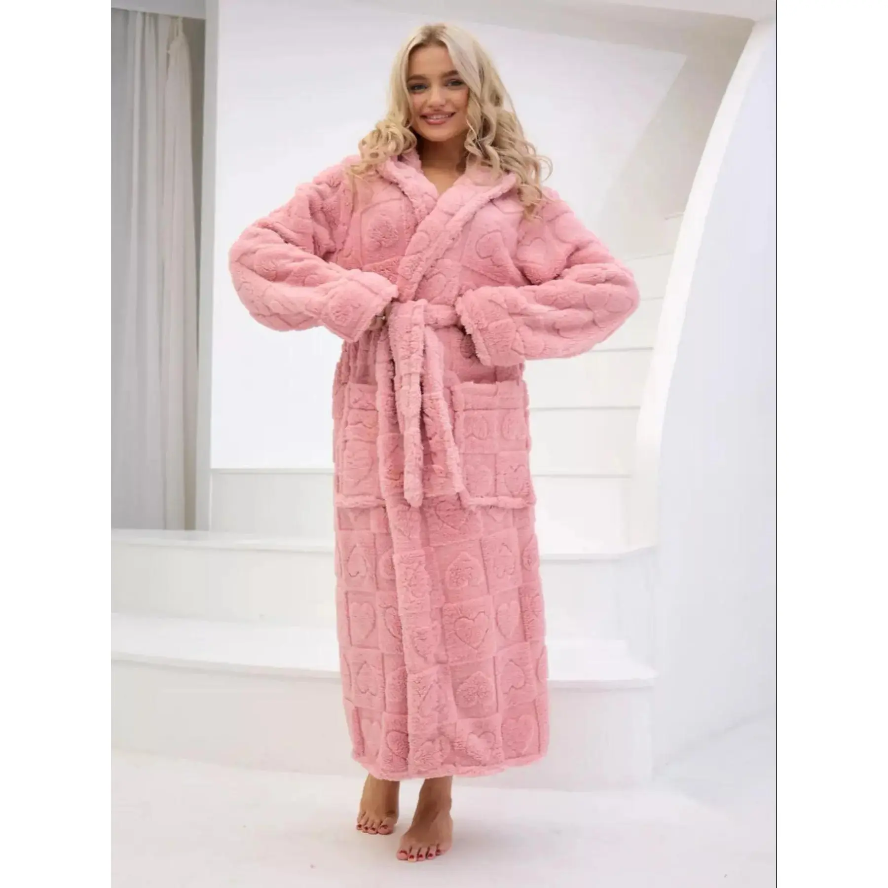 Women's Coral Fleece Bathrobe, Hooded Long Sleeve Sleepwear, Warm Thickened Padded Robe with Drawstring & Dual Pockets