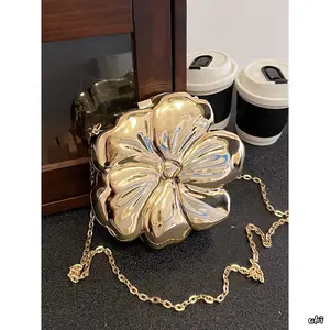 Flower Shaped Acrylic Handheld Crossbody Chain Bag, Multi-Color Versatile Evening Purse With Artistic Personalized Design, Fashion Handbag For Afternoon Tea Parties & Events