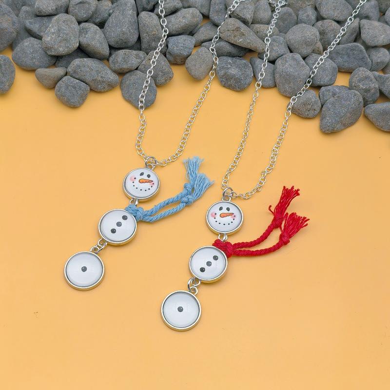 Cute Snowman Necklace with Button Pendant – Christmas Sweater Chain, Unique Winter Clavicle Necklace