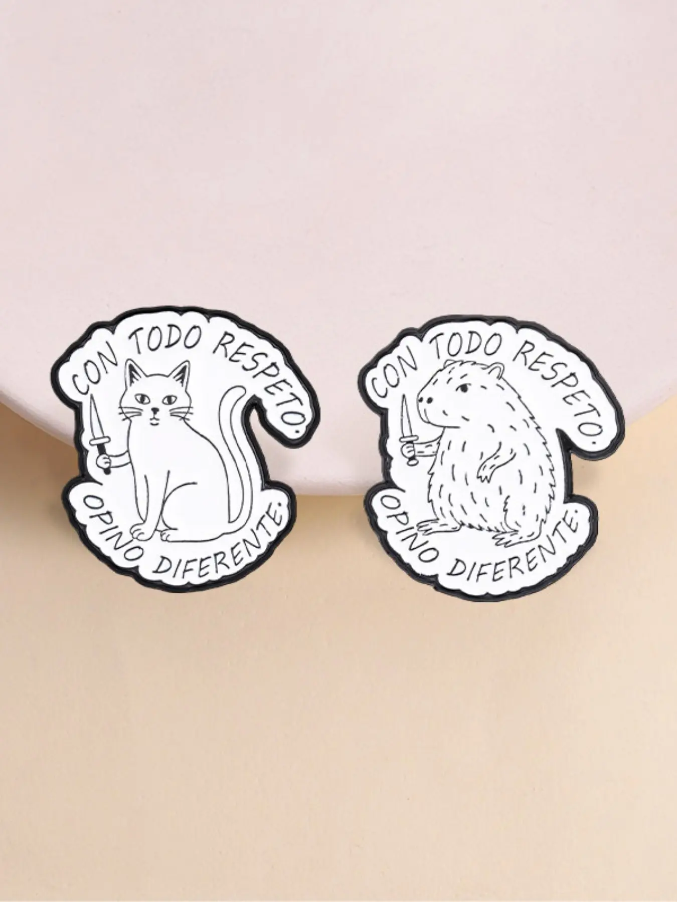 2pcs Set Capybara & Cat Enamel Pins, Spanish Meme Knife Animal Lapel Brooch, Backpack Decor Gift, Unique Fashion Accessories, Alloy Brooch Pin