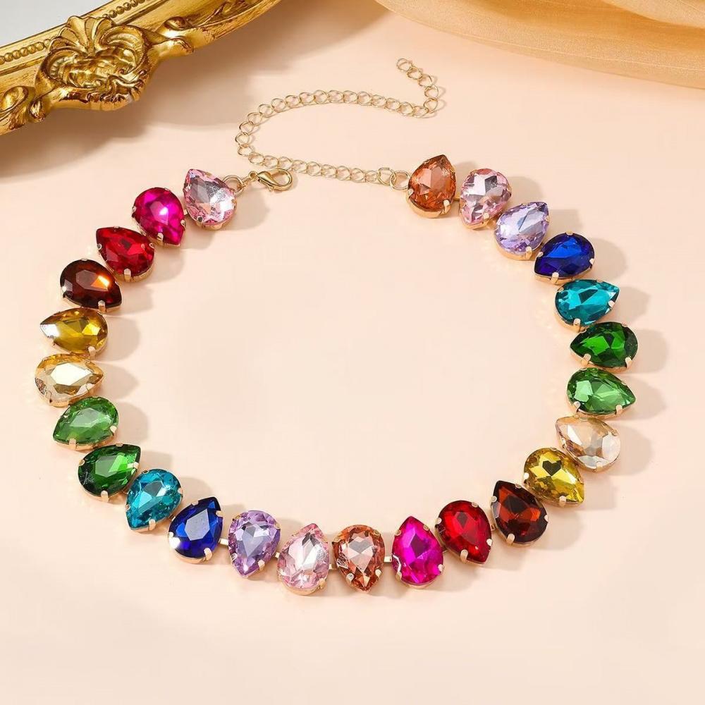 Colorful Dopamine Jewelry, Candy-Colored Large Gemstone Necklace, Bold Rainbow Crystal Necklace, Fashionable Aesthetic Jewelry for Summer Parties