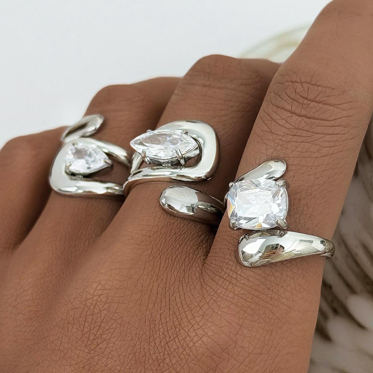 Plated Zircon Ring for Women, Stainless Steel Titanium Adjustable Fine Jewelry, Elegant Modern Aesthetic, Office Travel Anniversary Gift for Wife Sister Gold-Plated Striped Couple Stacking Minimalist